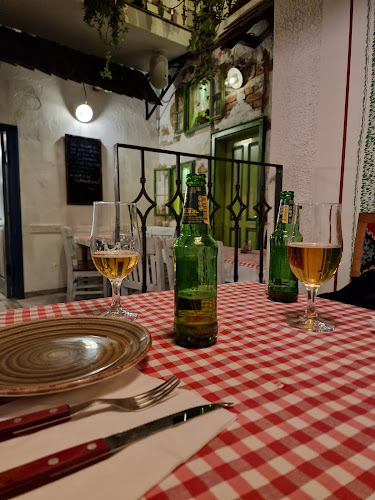 Baščaršija (Maribor Poštna) - Gastronomija in gostinstvo