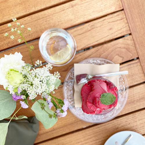 Grajski vrt ART&DECO CAFÉ - Gastronomija in gostinstvo