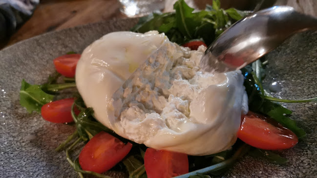 Trubarjeva cesta 40, 1000 Ljubljana