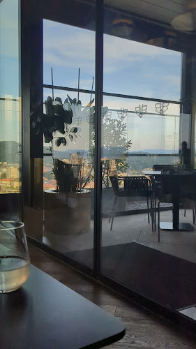 B-restavracija&bar - Gastronomija in gostinstvo