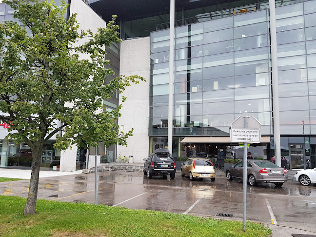 Bravničarjeva ulica 13, 1000 Ljubljana