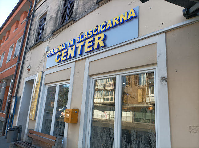 Primorska pekarna, proizvodnja in trgovina, d.o.o., poslovna enota pekarna in slaščičarna center