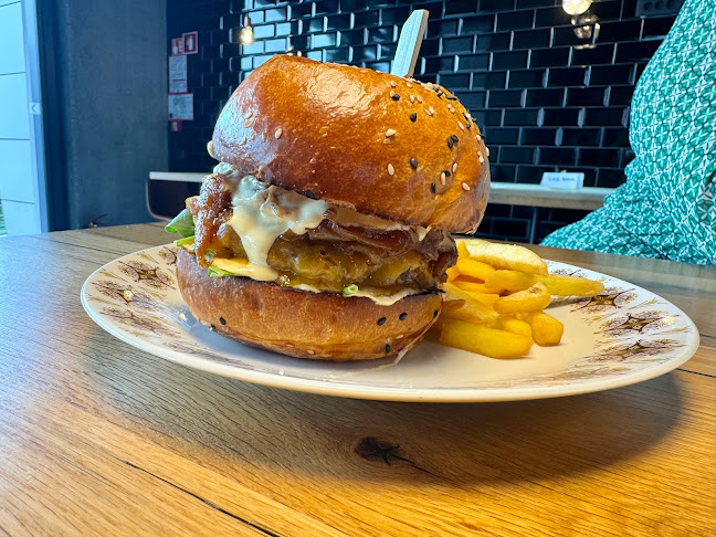 Projekt Burger - Gastronomija in gostinstvo