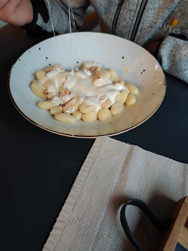 Pohorska ulica 60, 2000 Maribor