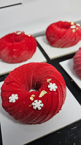 Peka tort in slaščic, Robert Dimnik s.p. - Gastronomija in gostinstvo