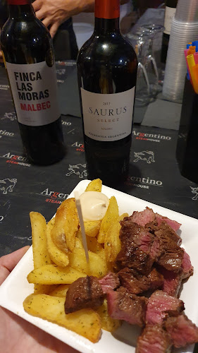 Pogačarjev trg 1, 1000 Ljubljana