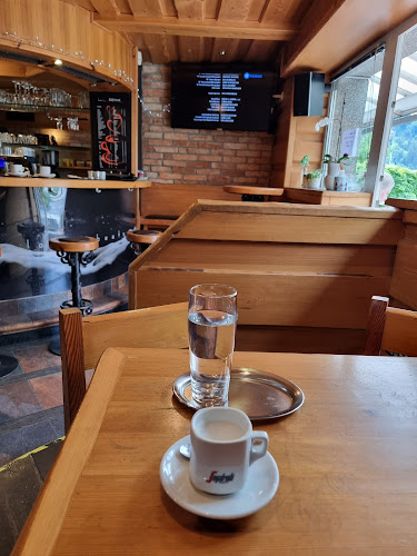 Kamin bar, gostinske storitve, Bojana Višnjič s.p.