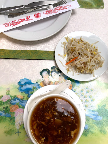 Kitajski Dvor (皇宫）