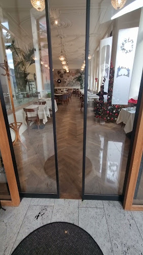 Opinii despre Kavarna Union în Ljubljana - Gastronomija in gostinstvo