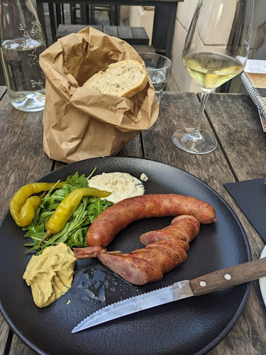 Dvorni Bar - Ljubljana