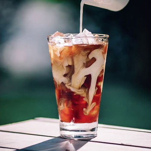 Bazen Bar & BBQ - Gastronomija in gostinstvo