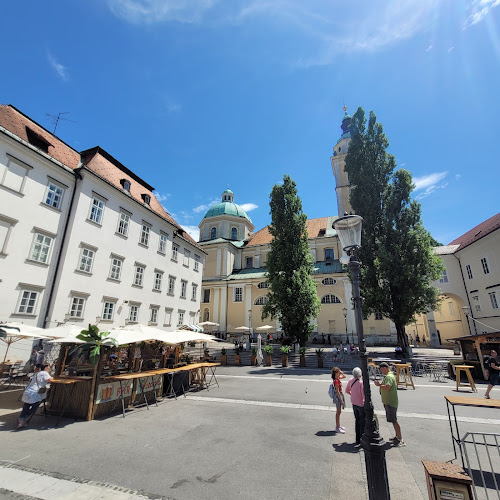 Promenada caffe & bar - Ljubljana