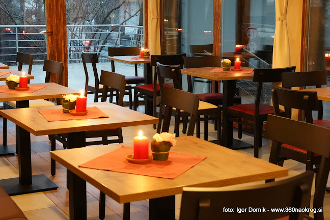 Kajuhova cesta 3, 4260 Bled