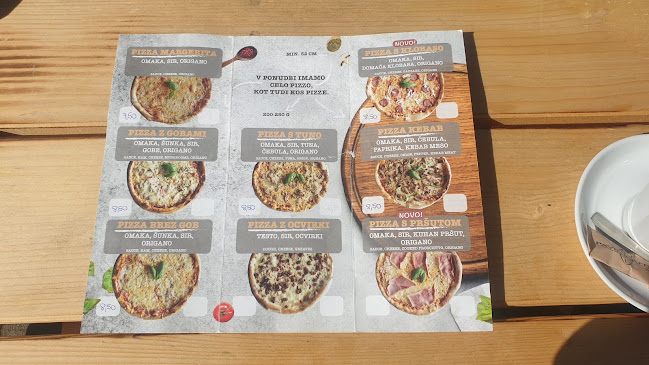 Okrepčevalnica in pizzerija Jurček - Gastronomija in gostinstvo