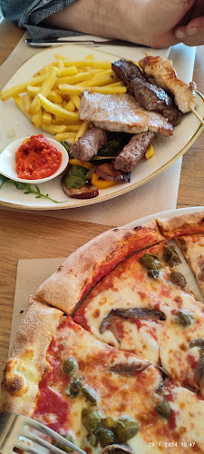 Opinii despre Oriks în Šempeter pri Gorici - Gastronomija in gostinstvo