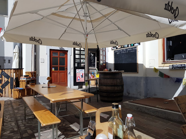 Grudnovo nabrežje 15, 1000 Ljubljana