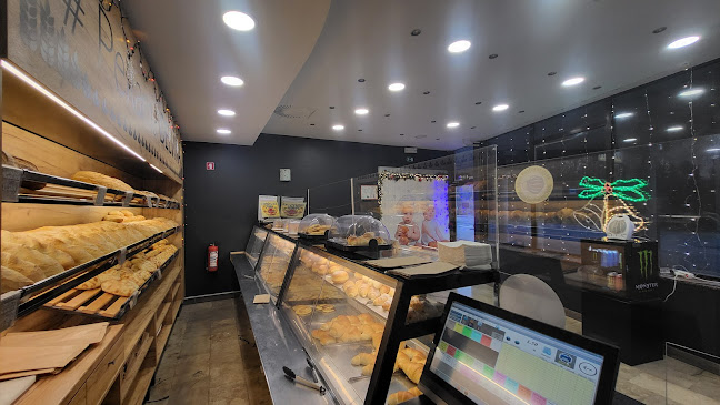 Delvina, pekarstvo in slaščičarstvo, d.o.o. - Gastronomija in gostinstvo