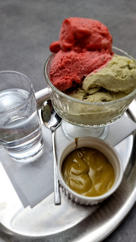 Slaščičarna in kavarna Julija (Bruno gostinstvo, trgovina in pekarna Gabrijele d.o.o.)