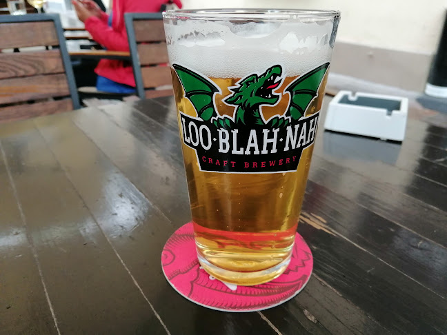 Petkovškovo nabrežje 17, 1000 Ljubljana