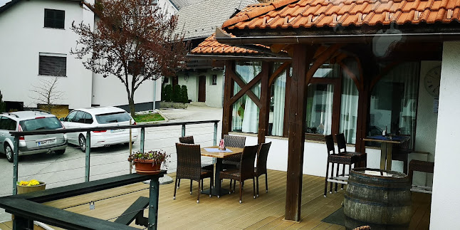 Opinii despre Gostišče Veselič, Belokranjska hiša d. o. o. în Gradac - Gastronomija in gostinstvo