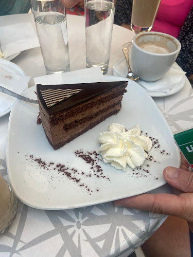 KAVARNA IN SLAŠČIČARNA KLJUKEC - Logatec