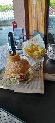 Central Trbovlje - kavarna in pub