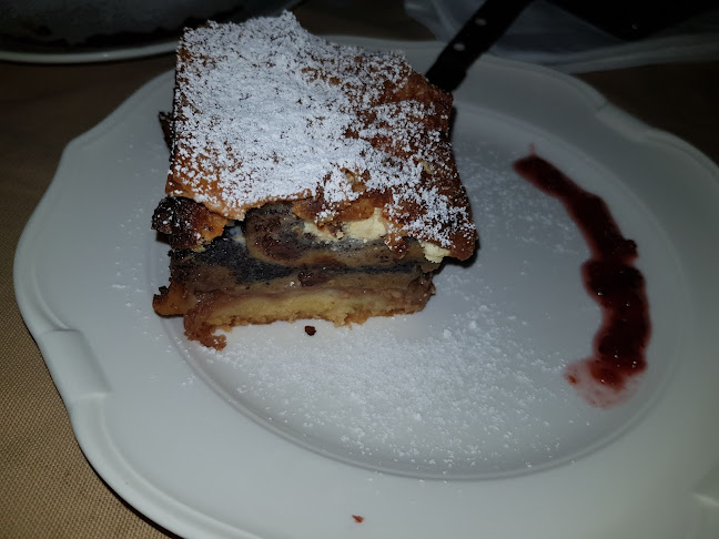 Linhartov trg 2, 4240 Radovljica