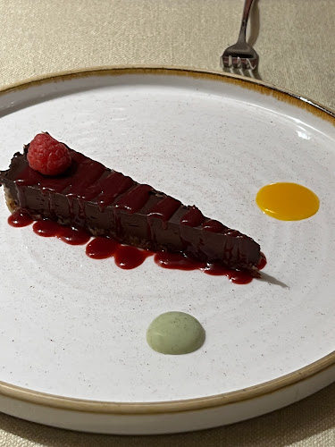 vhod iz Malega trga, Trubarjeva cesta 7, 1000 Ljubljana