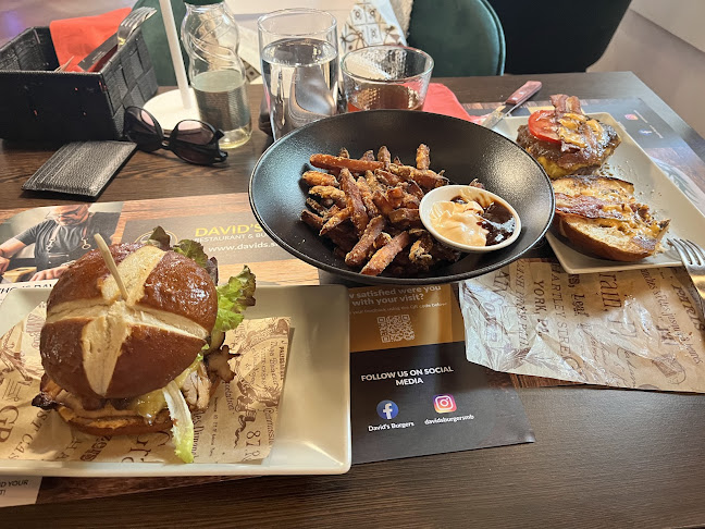 Vetrinjska ulica 5, 2000 Maribor