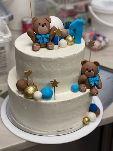 Opinii despre "Slaščičarna Gimi" - Gani Ramadani s.p. în Litija - Gastronomija in gostinstvo