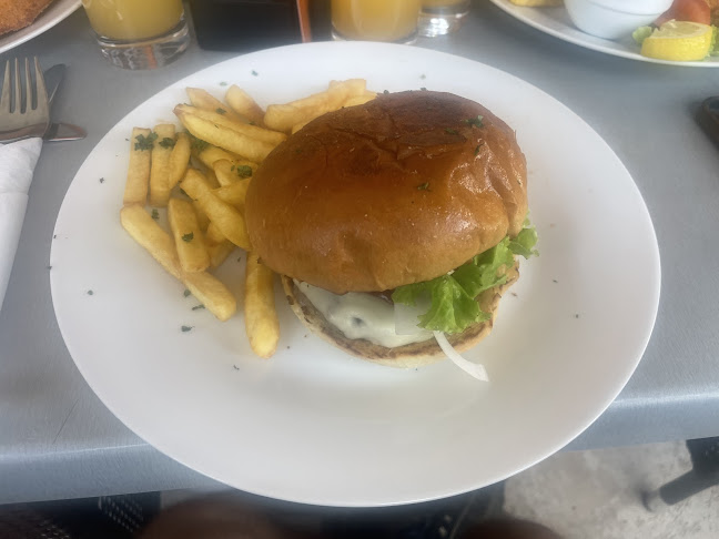 Okrepčevalnica Mega Grill