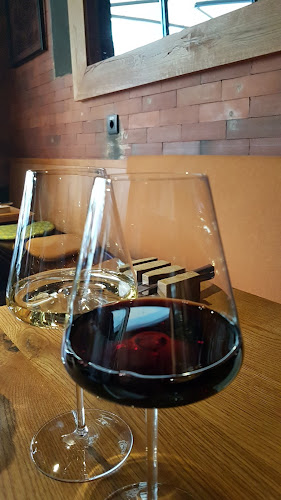 Nazorjeva ulica 2, 1000 Ljubljana