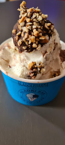 Sladoledarna Sladki bar Demiri - Ilirska Bistrica