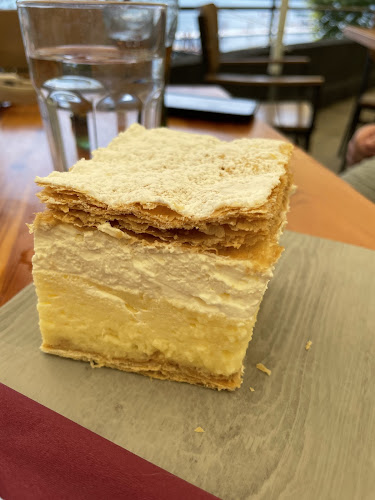 Grajska plaza Restaurant - Bled