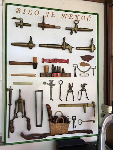 Obrtniška ulica 2, 8210 Trebnje