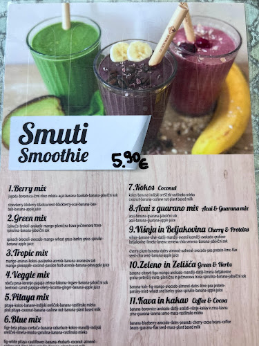 Pogačarjev trg 1, 1000 Ljubljana