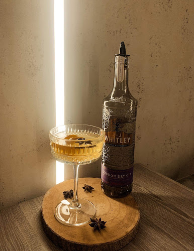 Comentarii opinii despre MOON Lounge and Coffe Bar