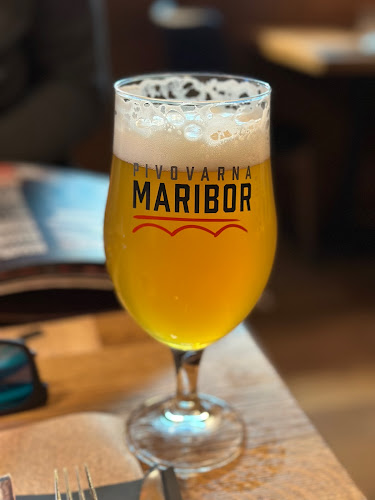 Opinii despre Jack & Joe Steak and Burger Club în Maribor - Gastronomija in gostinstvo