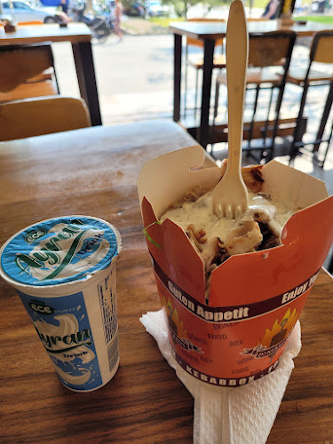 Pristaniška ulica 2, 6000 Koper