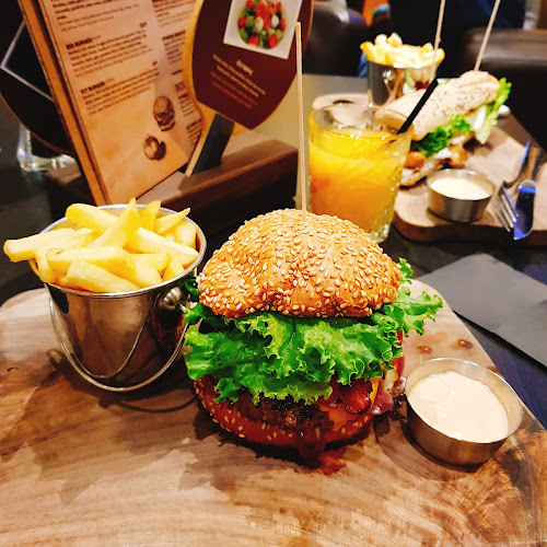 Comentarii opinii despre Winners Lounge