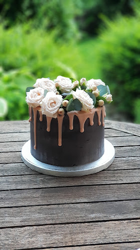 Emazing Creations d.o.o., torte in slaščice po naročilu - Gastronomija in gostinstvo