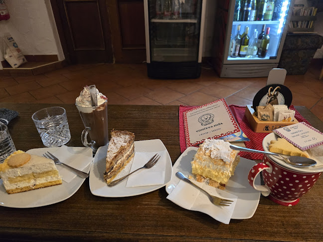 Linhartov trg 2, 4240 Radovljica