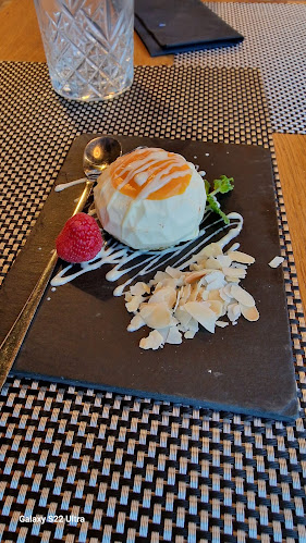 Kopališko nabrežje 1, 6000 Koper