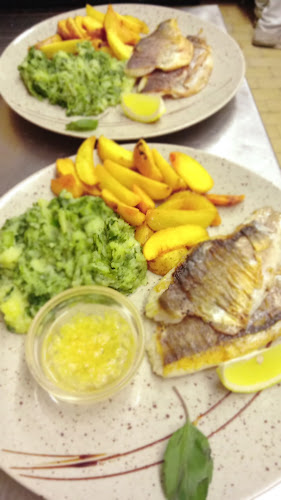 Comentarii opinii despre Okrepčevalnica Konoba Dalmacija