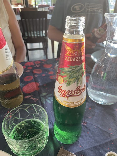 Tiflis, Gruzijska kuhinja - Gastronomija in gostinstvo