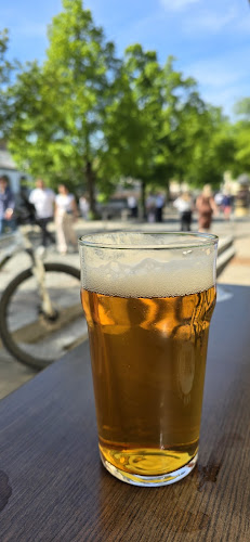 Opinii despre Harat's pub în Ljubljana - Gastronomija in gostinstvo