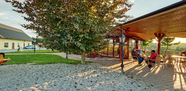 Dobrova 32, 3000 Celje