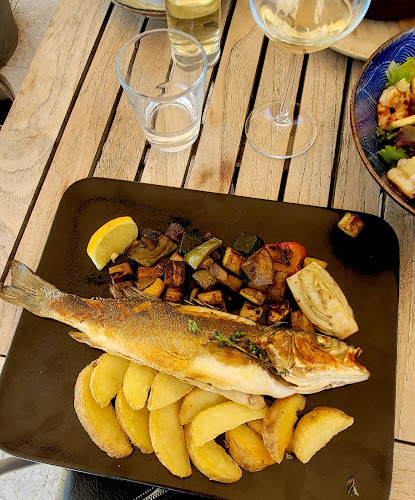 Pinija Restaurant & Beach bar