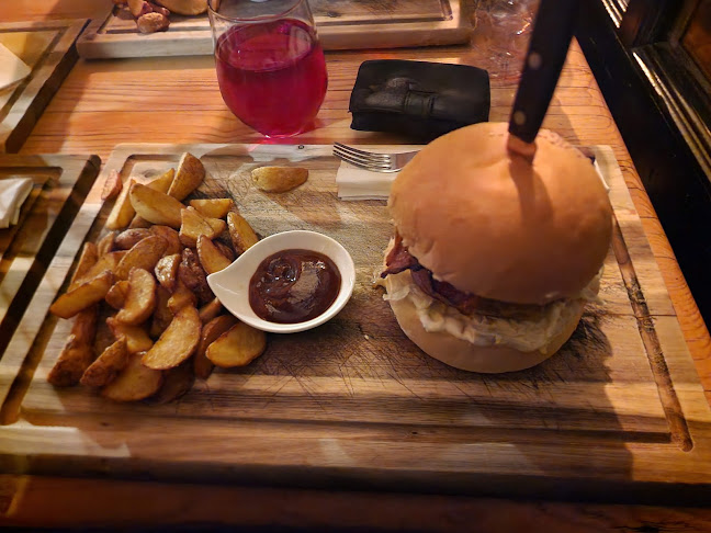 Comentarii opinii despre Foksner