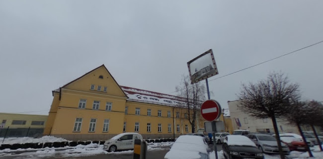 Trg Izgnancev 7, 8250 Brežice